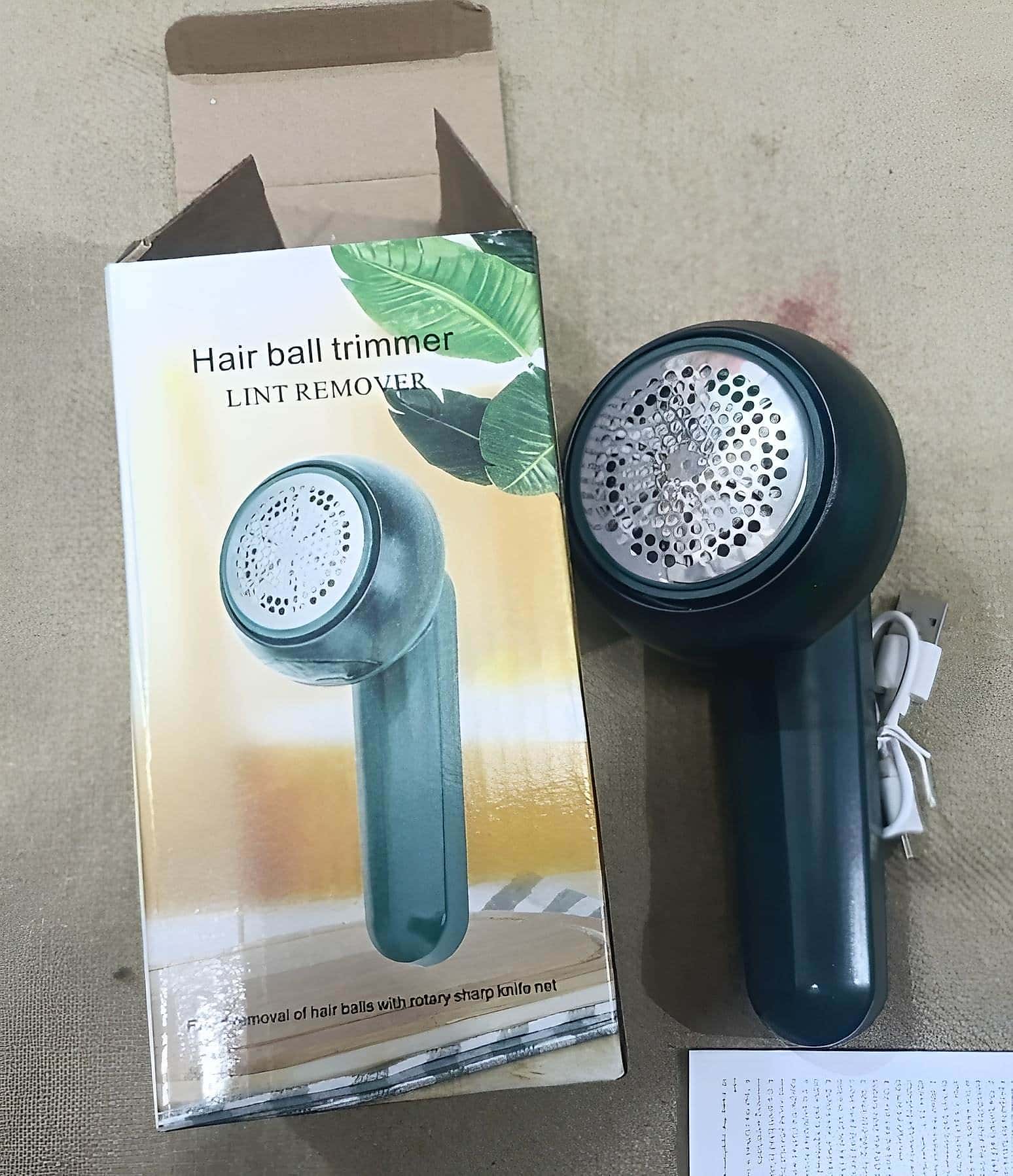 Electric Lint Remover for Clothing | Anti-Pilling Razor & Hair Ball Trimmer – Rechargeable Plush Sweater & Coat Fabric Shaver